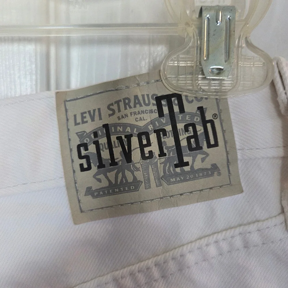 Levis SilverTab Mom Shorts‎ Womens 29 White High Waisted Denim Jean Shorts A3701
